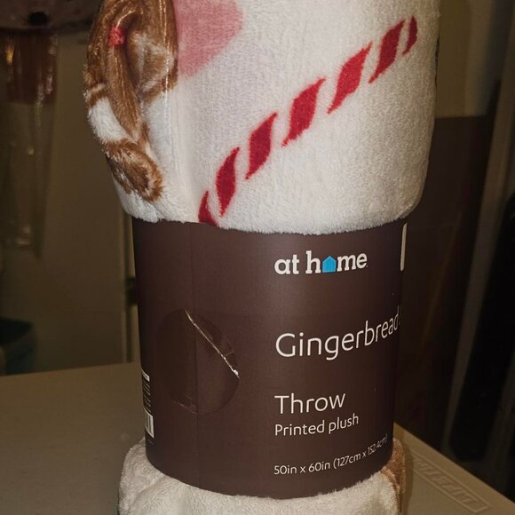 Gingerbread Lane fleece combo - Picture 5 of 6